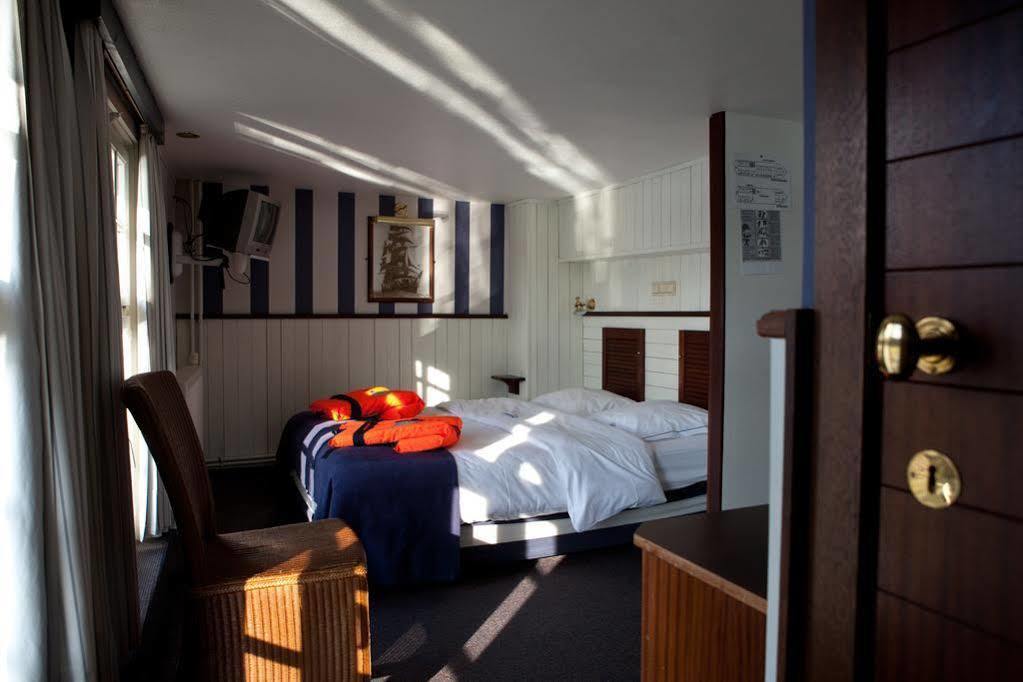 ברוז' Boat Hotel De Barge מראה חיצוני תמונה
