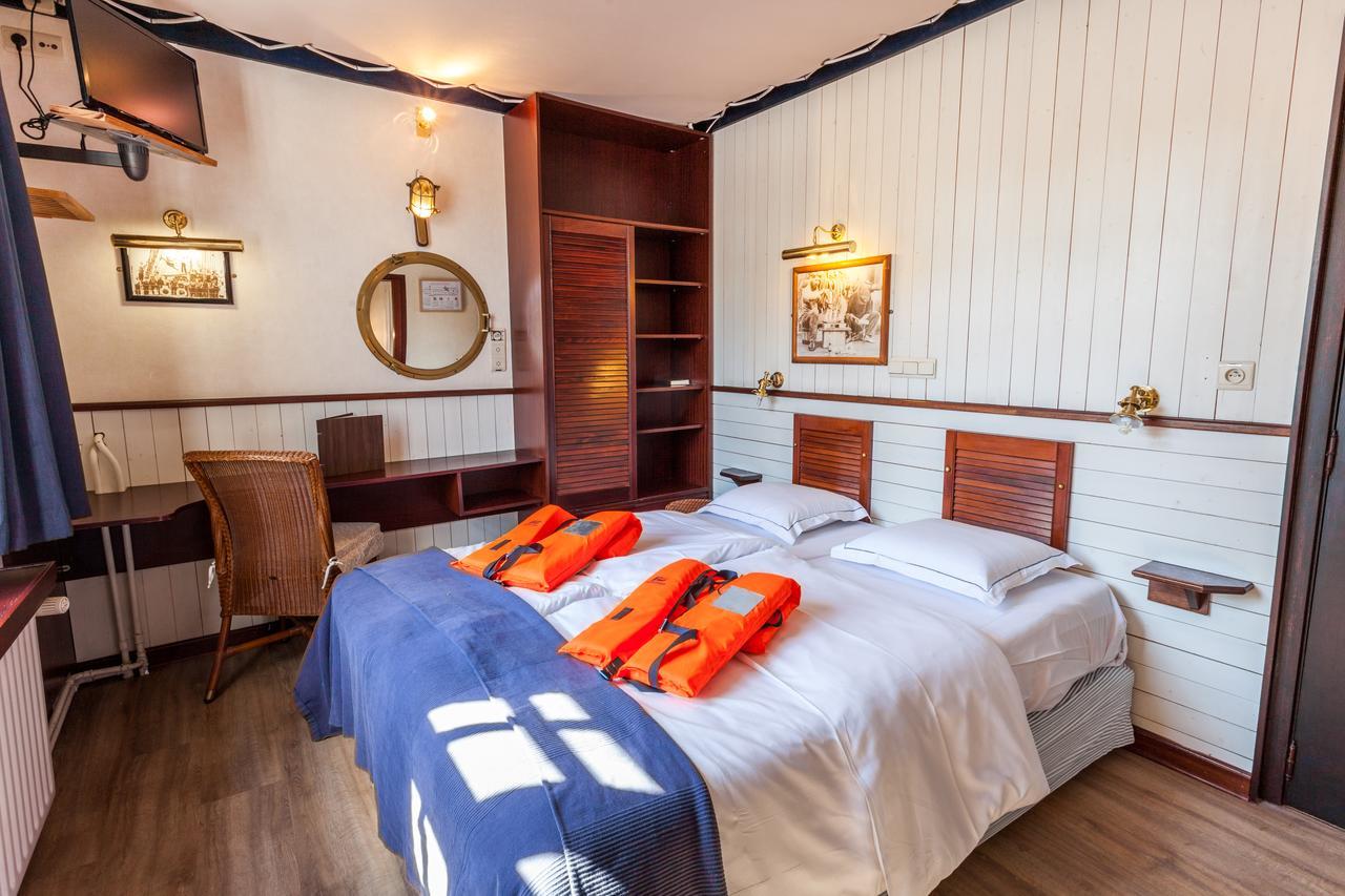ברוז' Boat Hotel De Barge מראה חיצוני תמונה