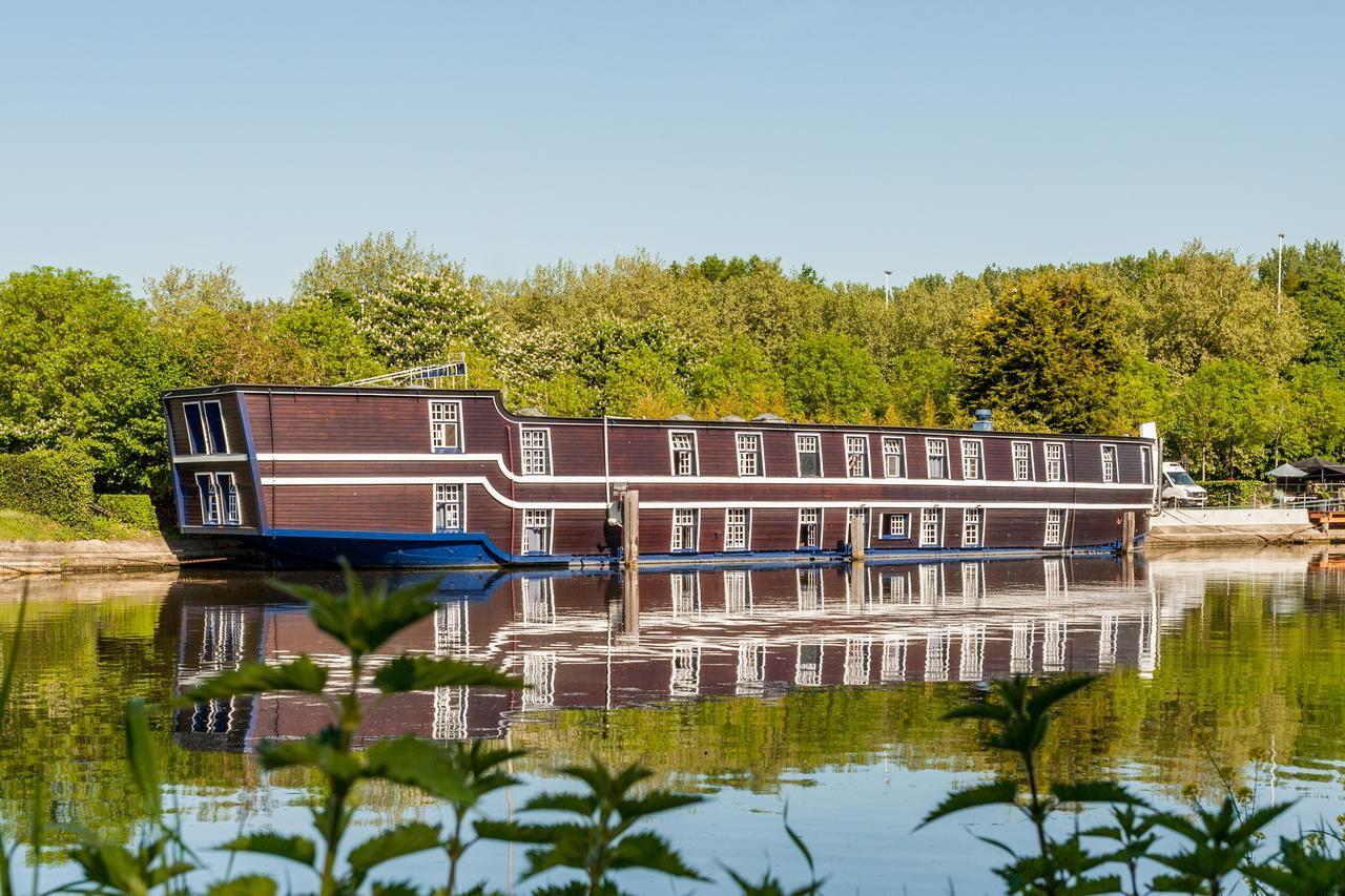 ברוז' Boat Hotel De Barge מראה חיצוני תמונה