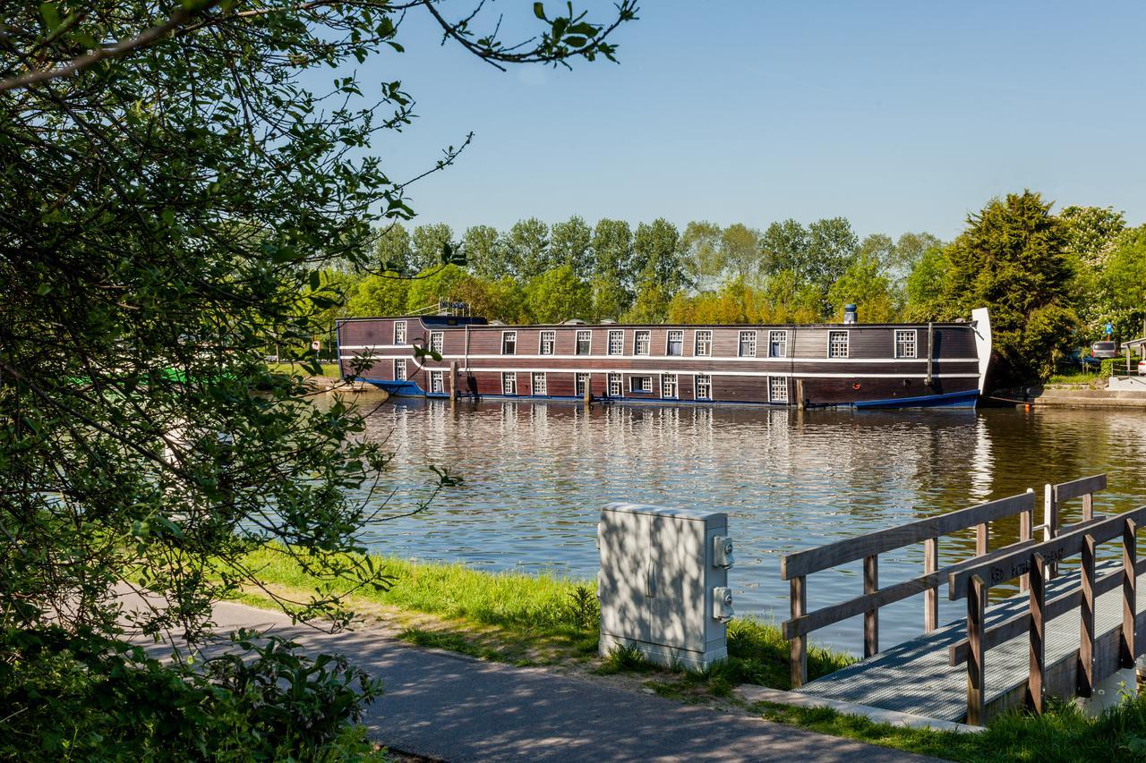 ברוז' Boat Hotel De Barge מראה חיצוני תמונה