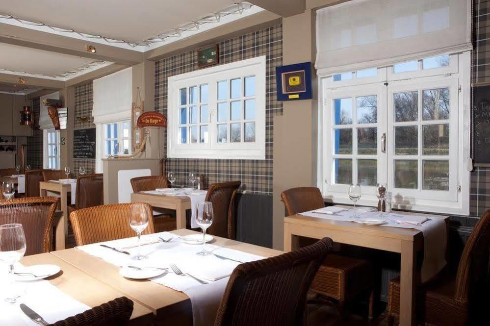 ברוז' Boat Hotel De Barge מראה חיצוני תמונה